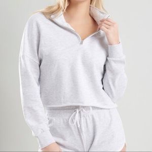 ⚡️2/20⚡️Cropped Half Zip Sweater Heather Gray size Small